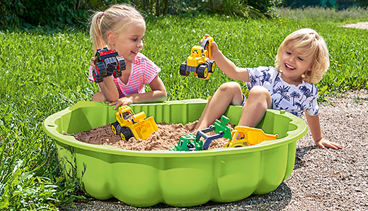 Sand and water toys for summer 2020