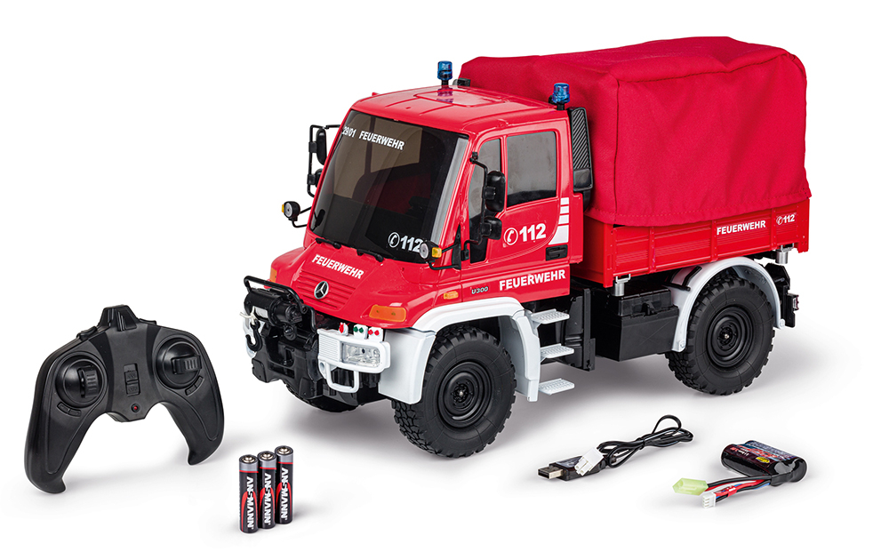 1:12 Mercedes-Benz Unimog U300_3