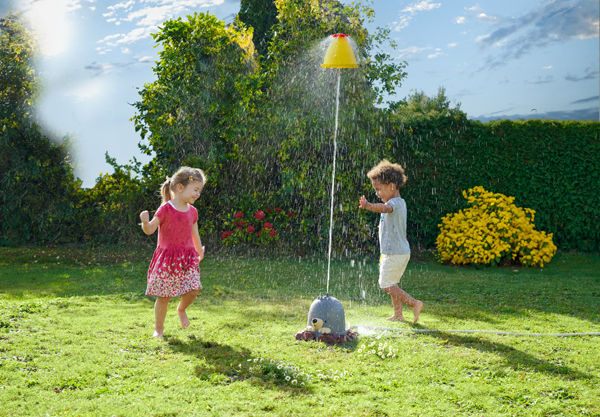 Spielzeug für draußen im Sommer 2025