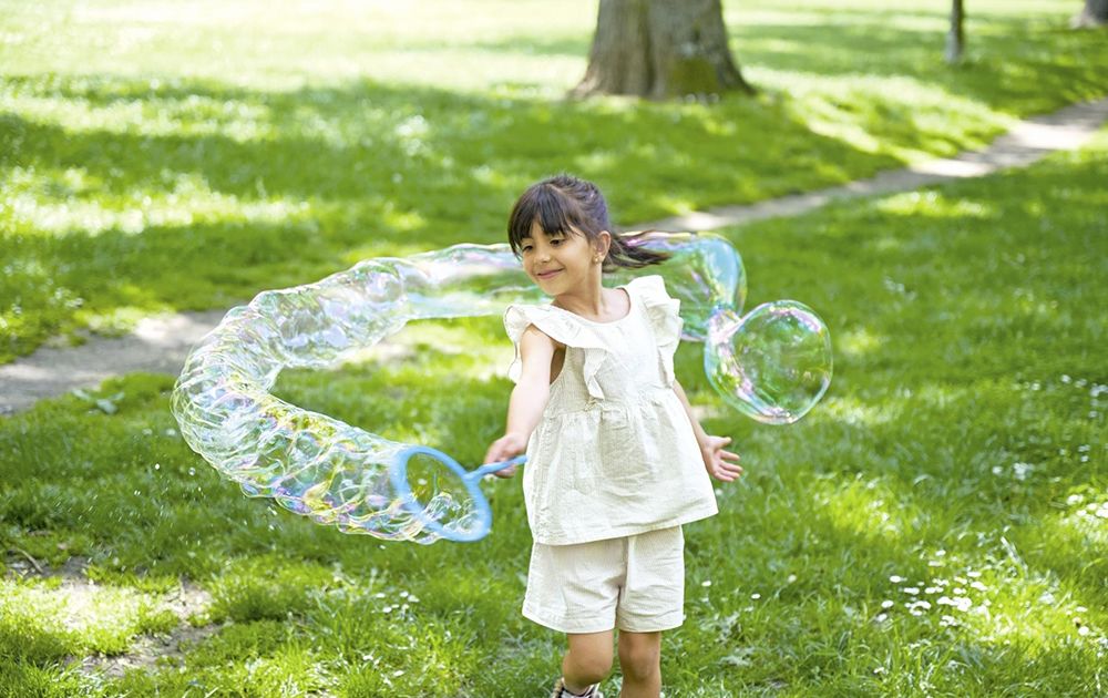 Spielzeug für draußen im Sommer 2025