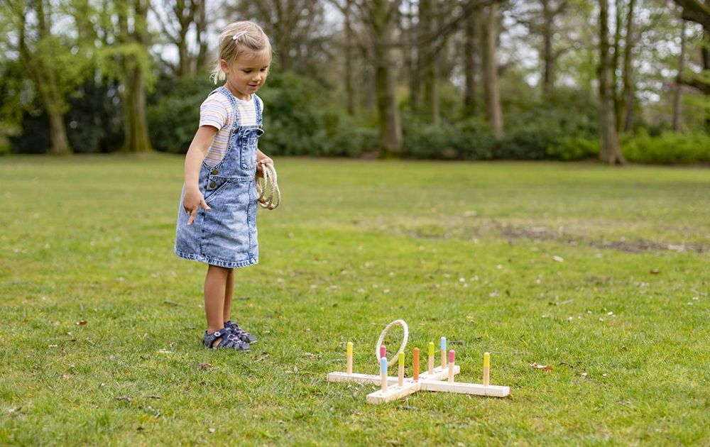 Spielzeug für draußen im Sommer 2025