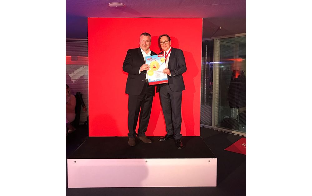 SIMBA DICKIE GROUP We love to make toys