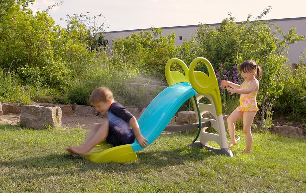 Outdoor toys for the whole family